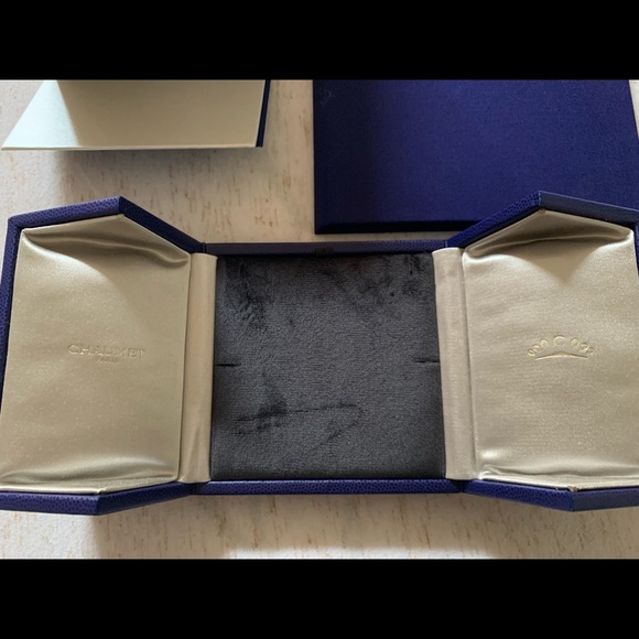 Authentic Chaumet Jewelry box set - Picture 4 of 7